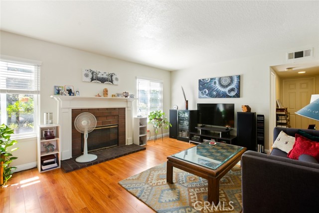 Detail Gallery Image 11 of 35 For 693 Silver Valley Trl, Walnut,  CA 91789 - 4 Beds | 3 Baths