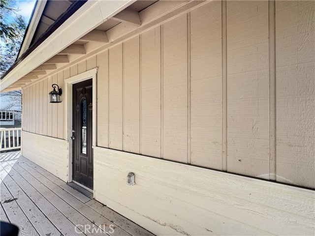 Detail Gallery Image 7 of 16 For 22925 Redwood Way, Crestline,  CA 92325 - 2 Beds | 1 Baths