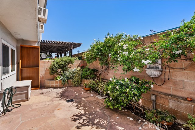 Detail Gallery Image 23 of 46 For 25837 Oak #111,  Lomita,  CA 90717 - 3 Beds | 2/1 Baths