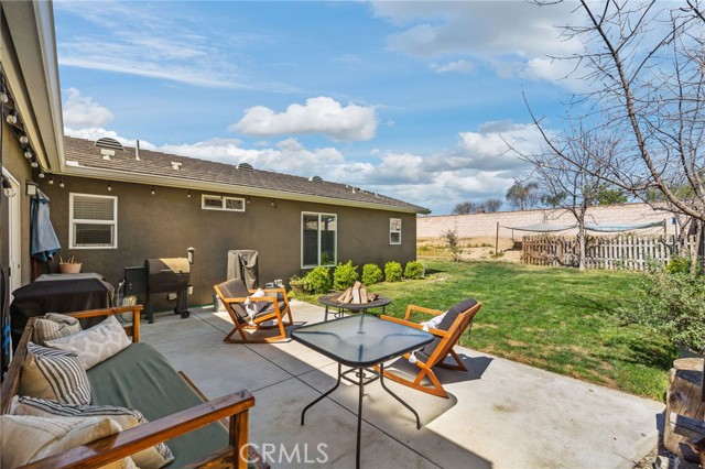 Detail Gallery Image 43 of 50 For 13210 Sunlight Star, Bakersfield,  CA 93314 - 4 Beds | 3 Baths