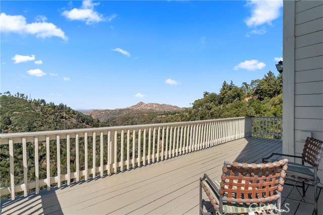 Detail Gallery Image 37 of 58 For 1230 Brentwood Dr, Lake Arrowhead,  CA 92352 - 3 Beds | 2/1 Baths