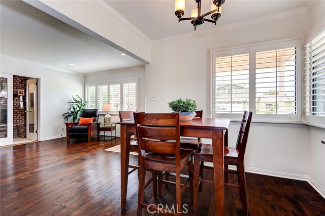 2906 Perkins Lane, Redondo Beach, California 90278, 4 Bedrooms Bedrooms, ,2 BathroomsBathrooms,Residential,Sold,Perkins,SB23084856