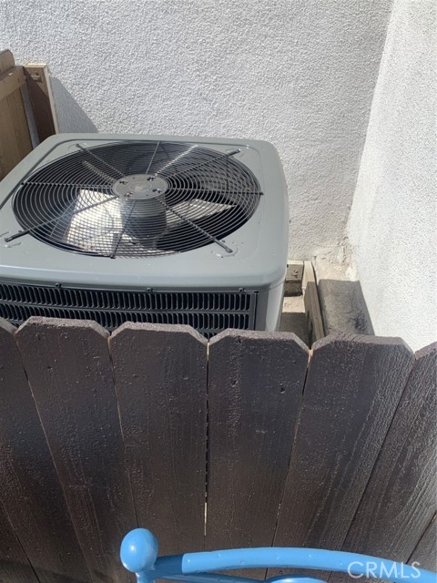 Detail Gallery Image 44 of 44 For 1718 Cleveland Rd, Glendale,  CA 91202 - 3 Beds | 3 Baths