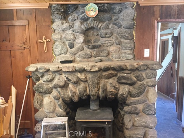 Detail Gallery Image 14 of 31 For 9112 Torrey Pines Rd, Forest Falls,  CA 92339 - 2 Beds | 2/1 Baths