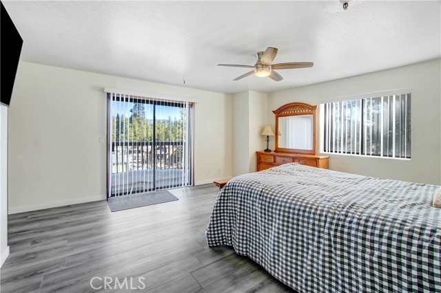 Detail Gallery Image 11 of 17 For 41764 Brownie Ln, Big Bear Lake,  CA 92315 - 2 Beds | 2 Baths