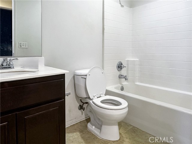 Detail Gallery Image 19 of 46 For 9549 Calico Trl, Riverside,  CA 92508 - 4 Beds | 4 Baths