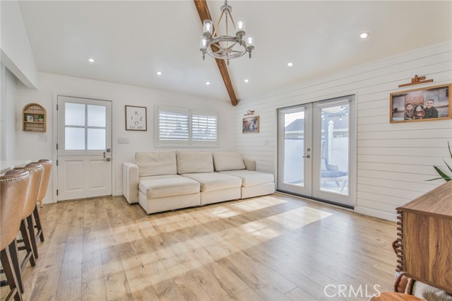 Detail Gallery Image 6 of 44 For 6805 Pioneer, Whittier,  CA 90606 - 3 Beds | 2 Baths