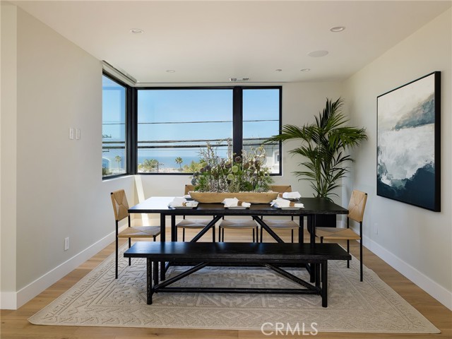 3100 Tennyson Place, Hermosa Beach, California 90254, 4 Bedrooms Bedrooms, ,3 BathroomsBathrooms,Residential,For Sale,Tennyson,SB24059498