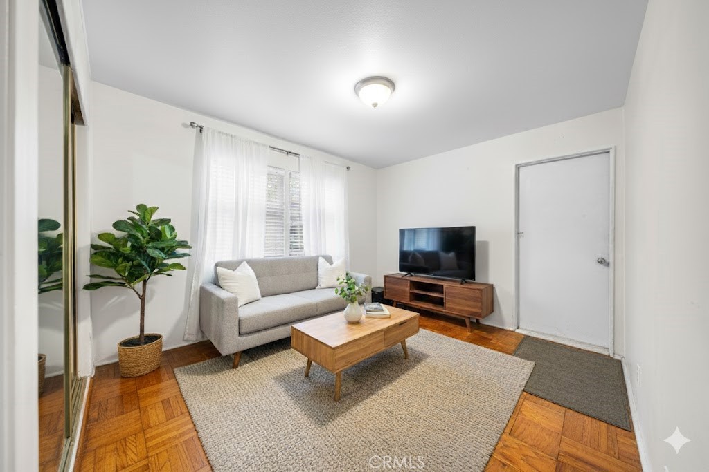 MLS #DW25271934 image #7