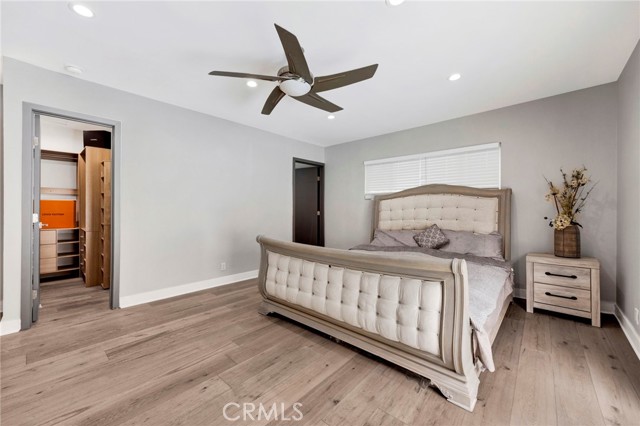 Detail Gallery Image 7 of 13 For 4912 Alonzo Ave, Encino,  CA 91316 - 5 Beds | 3/1 Baths