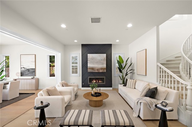 Image 6 of 59 For 12 Belladonna