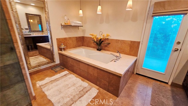 Detail Gallery Image 24 of 44 For 28 White Sun Way, Rancho Mirage,  CA 92270 - 3 Beds | 2/1 Baths