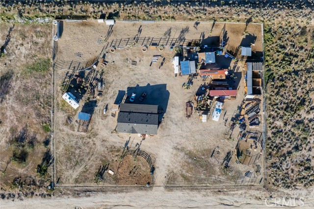 Detail Gallery Image 5 of 26 For 11074 Redwood, Pinon Hills,  CA 92372 - 4 Beds | 2 Baths