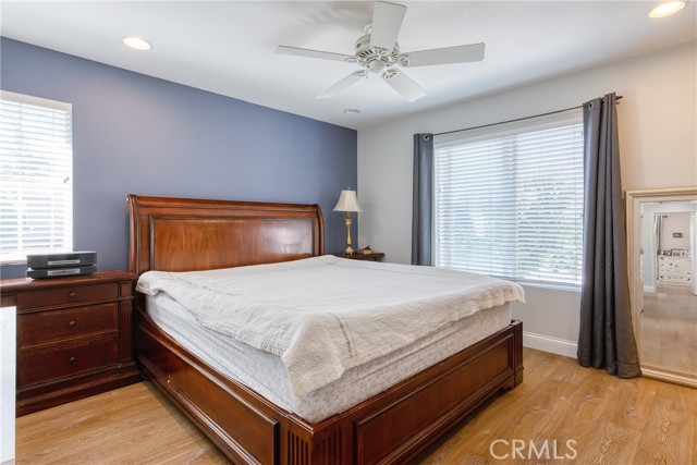 Detail Gallery Image 4 of 10 For 50 Sapphire, Irvine,  CA 92602 - 3 Beds | 2/1 Baths