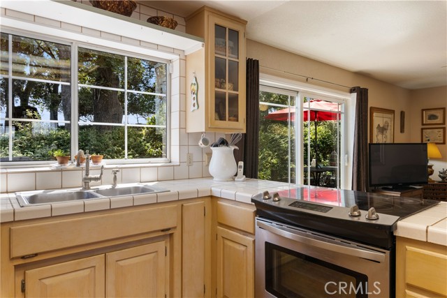 Detail Gallery Image 22 of 68 For 1940 Westlake Dr, Kelseyville,  CA 95451 - 3 Beds | 3/1 Baths