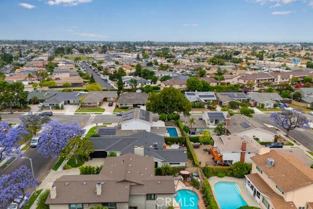 3650 Claremore Avenue, Long Beach CA: https://media.crmls.org/medias/004615eb-f02e-4d03-ba00-379b521e7636.jpg