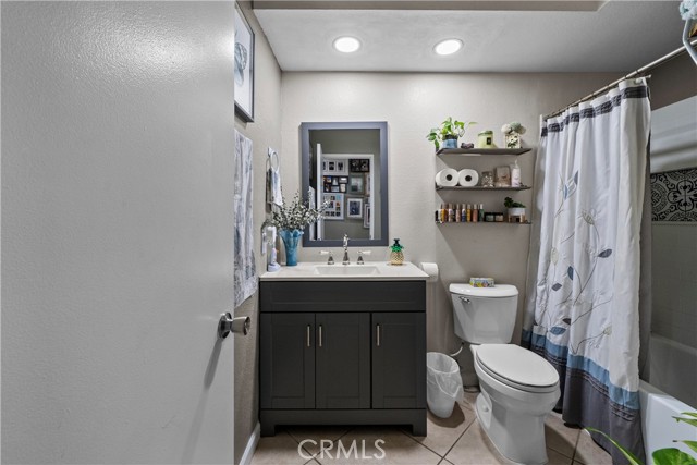 3052 E Avenue S4, Palmdale CA: https://media.crmls.org/medias/00472919-426d-4bcf-9cda-70e8bb9b2644.jpg