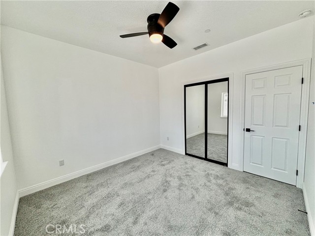 Detail Gallery Image 7 of 16 For 21282 Laguna Rd, Apple Valley,  CA 92308 - 4 Beds | 2/1 Baths