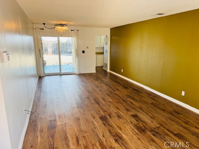 98 Lori Way, Banning CA: https://media.crmls.org/medias/0047b4b5-44ac-4e1e-a0e3-fe3eac7f7343.jpg