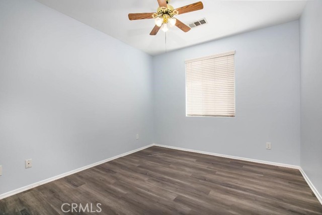 Detail Gallery Image 15 of 20 For 3756 Saddleback Dr, Palmdale,  CA 93550 - 4 Beds | 2 Baths