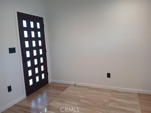 Image 1 of 13 For 307 Broadacres Avenue