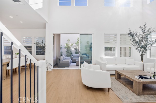 Detail Gallery Image 7 of 37 For 121 Fremont, Lake Forest,  CA 92630 - 4 Beds | 3 Baths