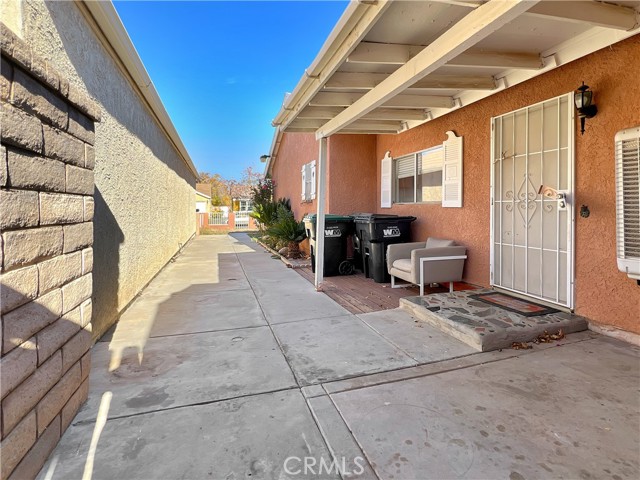 Detail Gallery Image 21 of 23 For 2810 Juniper Dr, Palmdale,  CA 93550 - 3 Beds | 3 Baths