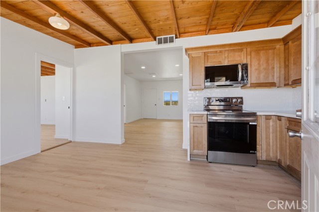 Detail Gallery Image 12 of 61 For 60812 Adele Rd, Landers,  CA 92285 - 3 Beds | 1 Baths