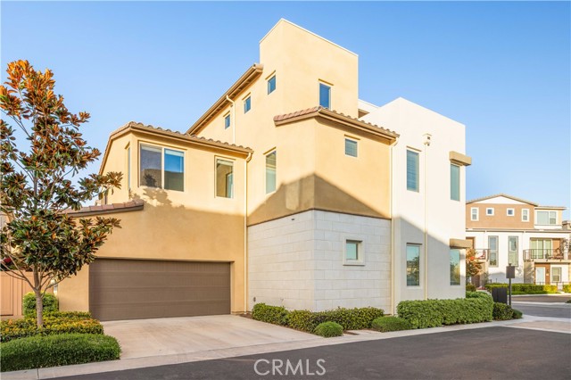 Front Image Thumbnail for CROC25274942