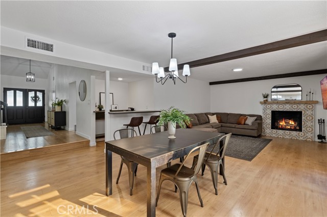 Detail Gallery Image 24 of 52 For 25457 via Macarena, Valencia,  CA 91355 - 5 Beds | 3 Baths