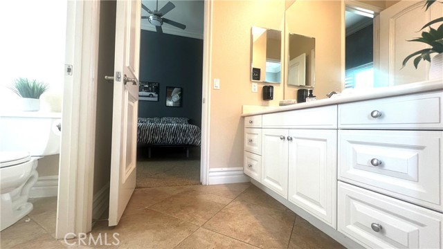 4069 Nancy Circle, Corona CA: https://media.crmls.org/medias/004b1ef8-9638-44c0-b581-aa183d5ae2d7.jpg