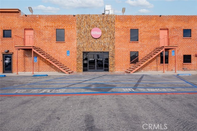 Image 5 of 58 For 8206 Firestone Boulevard
