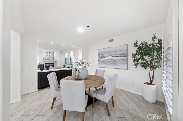 Detail Gallery Image 11 of 73 For 2563 Camino Del Plata, Corona,  CA 92882 - 4 Beds | 3 Baths