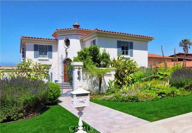 2641 Via Valdes, Palos Verdes Estates, California 90274, 4 Bedrooms Bedrooms, ,3 BathroomsBathrooms,Residential,Sold,Via Valdes,PV23132403