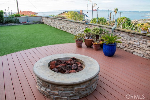 Detail Gallery Image 35 of 48 For 229 via Pasqual, Redondo Beach,  CA 90277 - 4 Beds | 4 Baths
