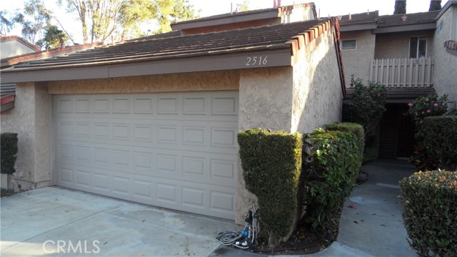 Detail Gallery Image 3 of 39 For 2516 Monterey Pl, Fullerton,  CA 92833 - 3 Beds | 2/1 Baths