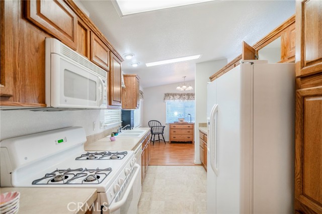 Detail Gallery Image 13 of 31 For 1700 S State St #60,  Hemet,  CA 92543 - 2 Beds | 2 Baths