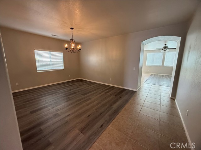 Detail Gallery Image 4 of 24 For 29908 Salmon St, Menifee,  CA 92584 - 4 Beds | 3 Baths