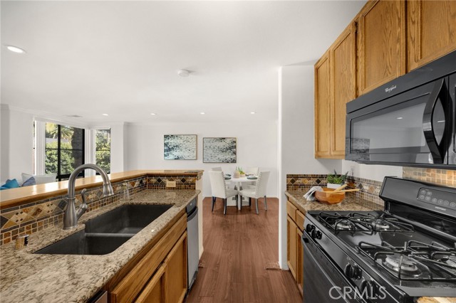Detail Gallery Image 10 of 31 For 13575 Murphy Hill Dr, Whittier,  CA 90601 - 2 Beds | 2 Baths