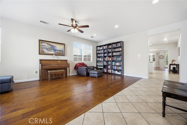 Detail Gallery Image 6 of 37 For 6123 Pilar, Bakersfield,  CA 93306 - 3 Beds | 2 Baths