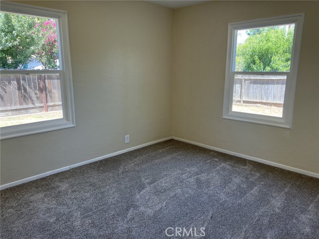 2030 Union Avenue, Merced CA: https://media.crmls.org/medias/0052f9f6-7346-4852-8ca7-c3d49c886298.jpg