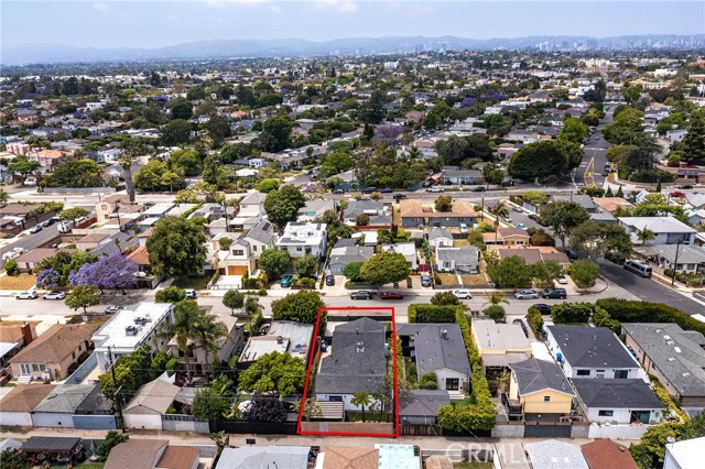 12520 Gilmore Avenue, Los Angeles CA: https://media.crmls.org/medias/0053513d-7c10-44c0-9758-eac51070ae1d.jpg