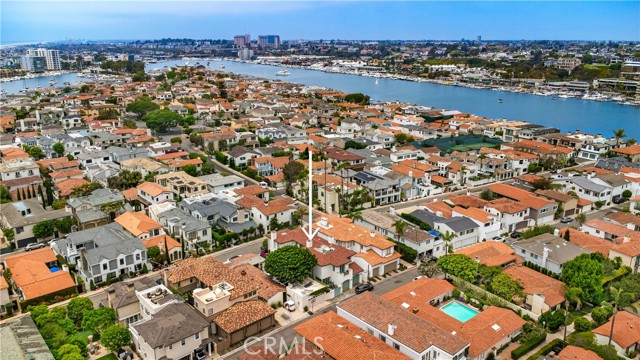 126 Via Koron, Newport Beach CA: https://media.crmls.org/medias/005357ac-899c-4da5-9e4c-81c41e99922f.jpg