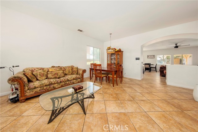 Image 4 of 25 For 27669 Corte Del Sol