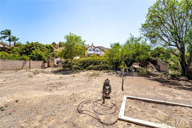 2151 Lyon Avenue, Riverside CA: https://media.crmls.org/medias/0053f588-5979-4885-8ed7-4d17b582d391.jpg