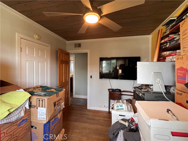 Detail Gallery Image 30 of 45 For 6431 E El Roble, Long Beach,  CA 90815 - 4 Beds | 2 Baths