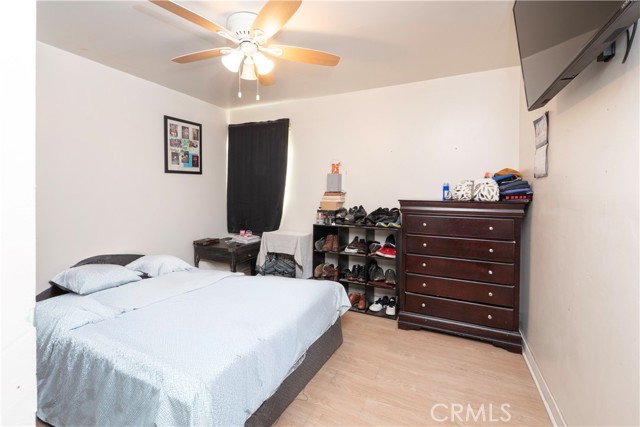 Detail Gallery Image 22 of 34 For 2422 N Forest, Santa Ana,  CA 92706 - 4 Beds | 1 Baths