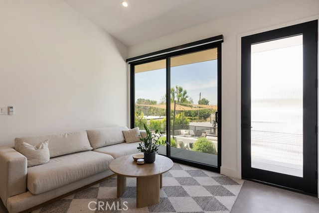 Detail Gallery Image 52 of 74 For 12822 Fairhaven, Santa Ana,  CA 92705 - 6 Beds | 4/1 Baths