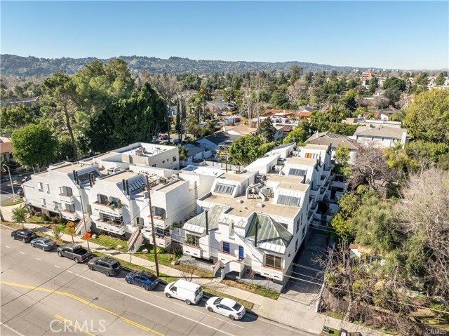 Detail Gallery Image 36 of 41 For 4711 Colfax Ave #12,  North Hollywood,  CA 91602 - 2 Beds | 2/1 Baths