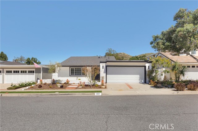 Front Image Thumbnail for CROC26058391